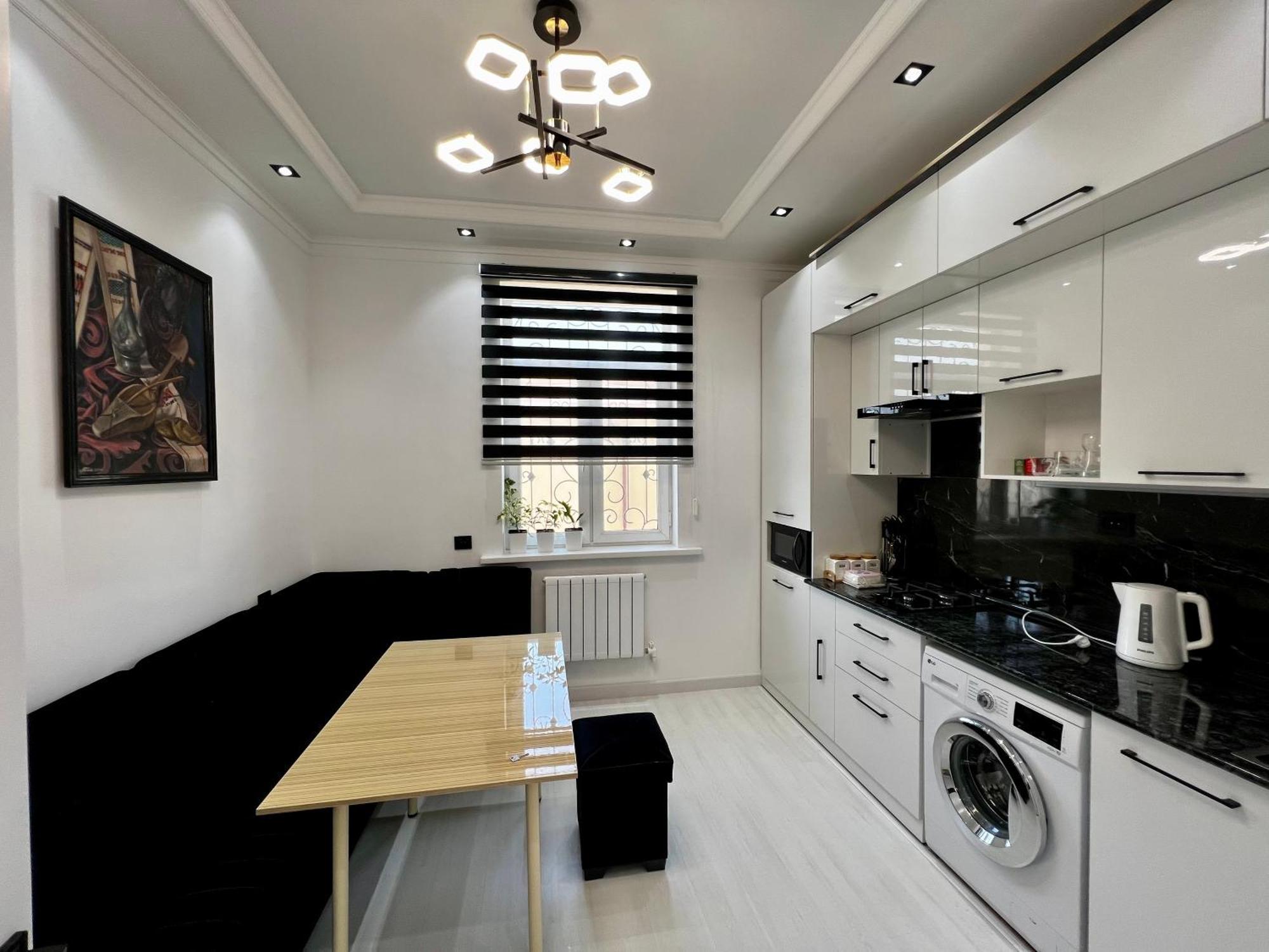 New Apartment Near The Savitsky Museum And Central Bazaar Nukus Luaran gambar